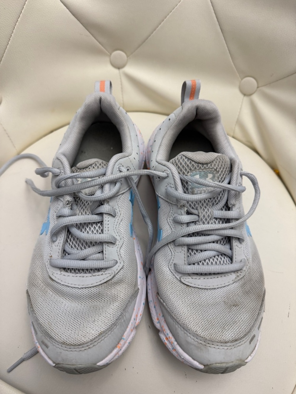 Under Armour Gray Kids Sneakers with Blue Stars and Orange Heel Loop